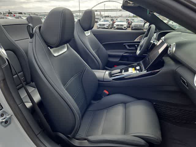 Thumbnail: 2025 Mercedes-Benz SL-Class - 23