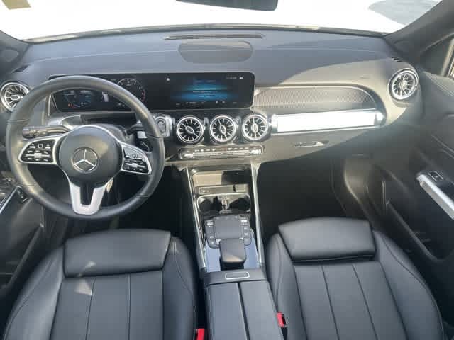 2021 Mercedes-Benz GLB 250 12