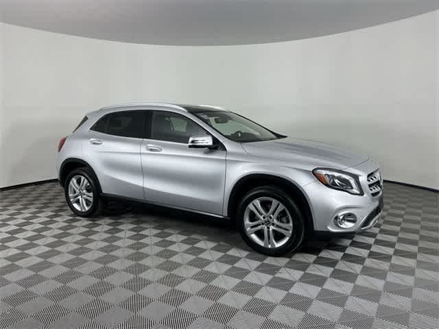 Thumbnail: 2020 Mercedes-Benz GLA - 8