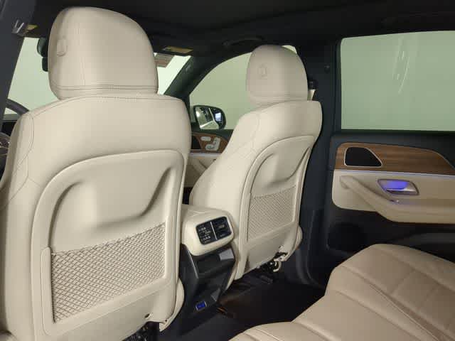 Thumbnail: 2026 Mercedes-Benz GLE - 17