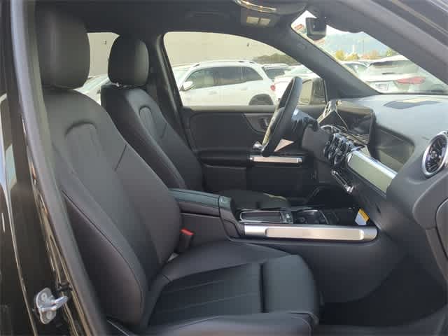 Thumbnail: 2026 Mercedes-Benz GLB - 22