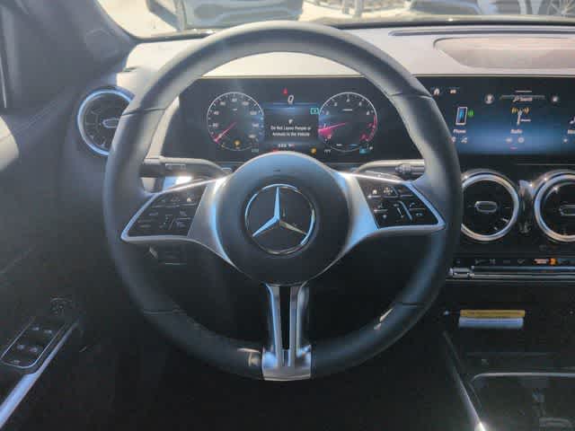 Thumbnail: 2026 Mercedes-Benz GLB - 24