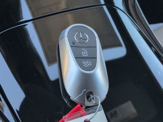 Thumbnail: 2026 Mercedes-Benz GLC - 36