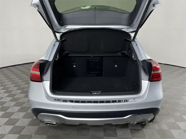 Thumbnail: 2020 Mercedes-Benz GLA - 39