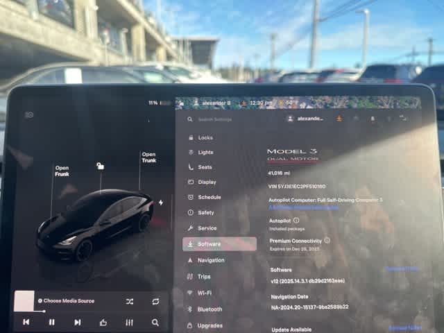 Thumbnail: 2023 Tesla Model 3 - 15