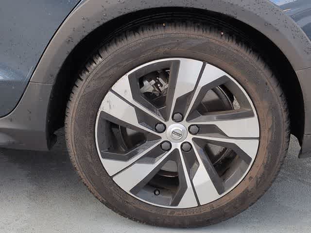 Thumbnail: 2020 Volvo S60 - 13