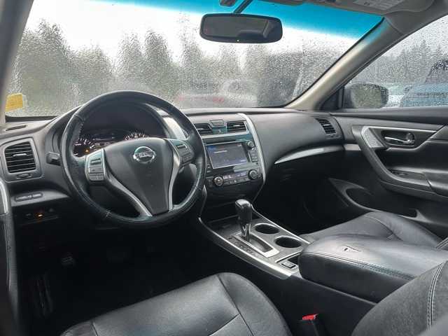 Thumbnail: 2013 Nissan Altima - 12