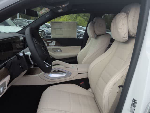 Thumbnail: 2026 Mercedes-Benz GLS - 16
