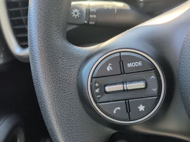 Thumbnail: 2023 Kia Soul - 20