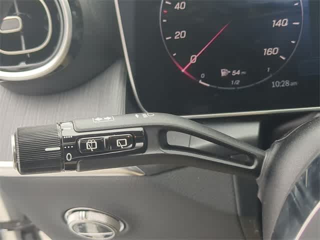 Thumbnail: 2025 Mercedes-Benz GLC - 27