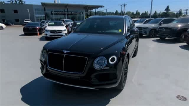 Thumbnail: 2019 Bentley Bentayga - 3