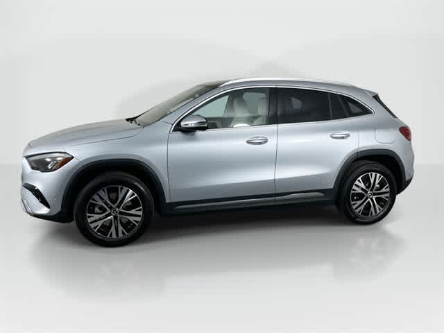 Thumbnail: 2025 Mercedes-Benz GLA - 3
