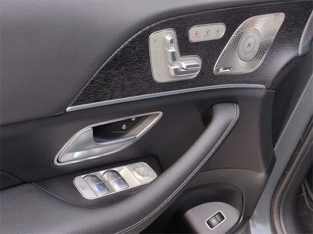 Thumbnail: 2026 Mercedes-Benz GLS - 16