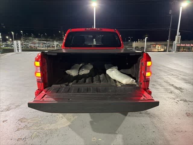 Thumbnail: 2022 Nissan Frontier - 9