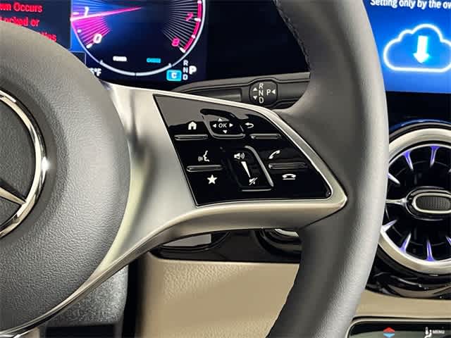 Thumbnail: 2025 Mercedes-Benz GLA - 26