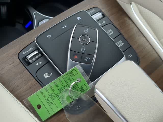 Thumbnail: 2026 Mercedes-Benz GLE - 37