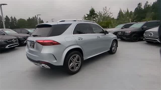 Thumbnail: 2025 Mercedes-Benz GLE - 8