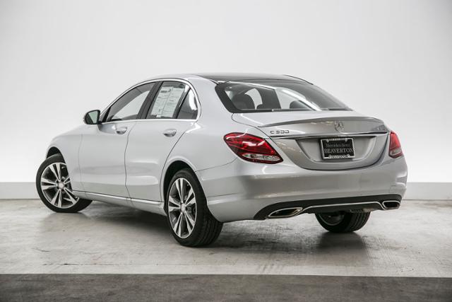 Thumbnail: 2016 Mercedes-Benz C-Class - 10