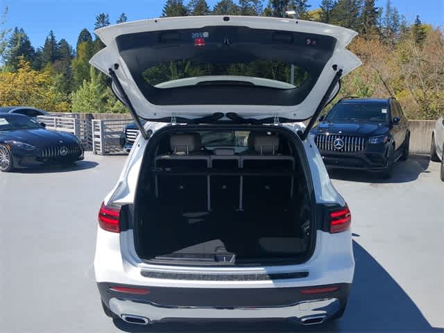 Thumbnail: 2025 Mercedes-Benz GLB - 33