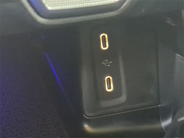 Thumbnail: 2026 Mercedes-Benz GLC - 31