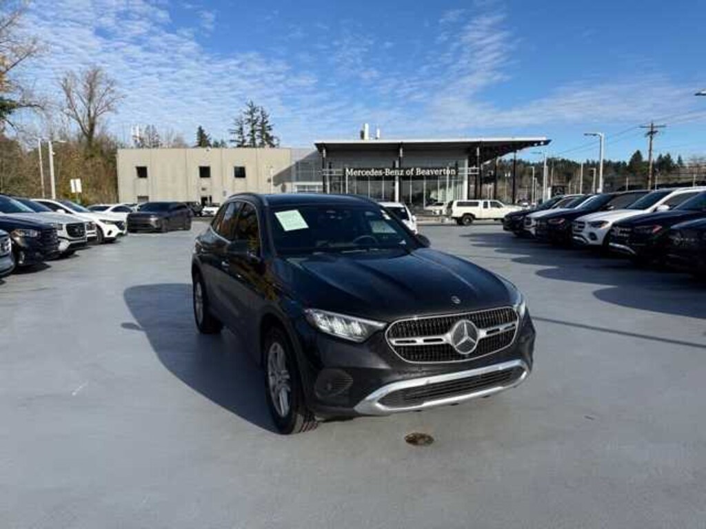 Used 2025 Mercedes-Benz GLC 300 4MATIC SUV