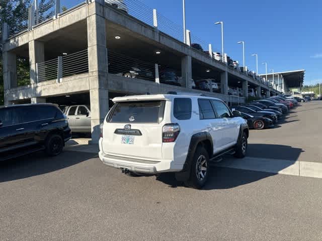 Thumbnail: 2018 Toyota 4Runner - 5