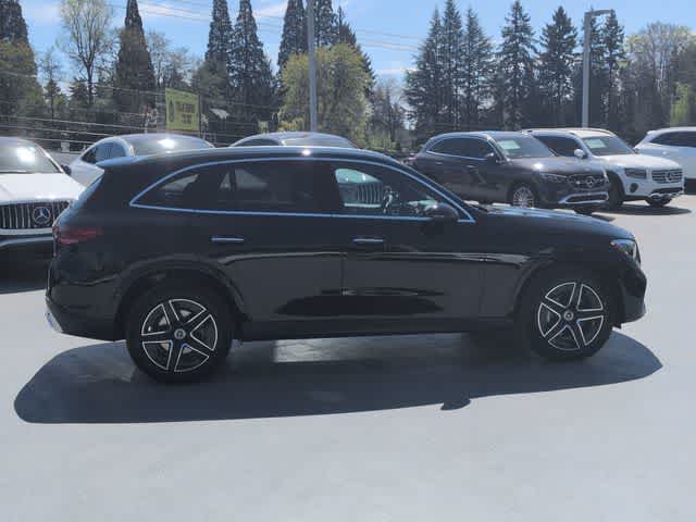 Thumbnail: 2026 Mercedes-Benz GLC - 9