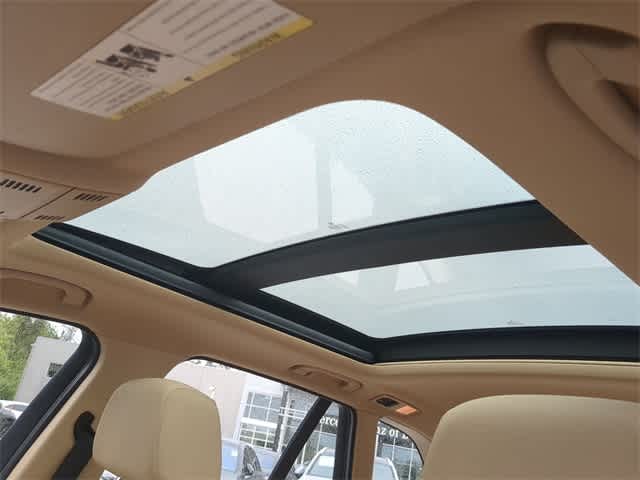 Thumbnail: 2014 BMW X1 - 20