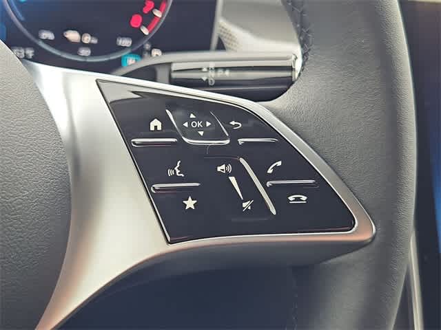 Thumbnail: 2025 Mercedes-Benz GLC - 25