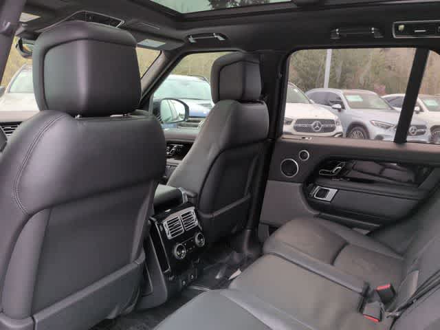 Thumbnail: 2022 Land Rover Range Rover - 17