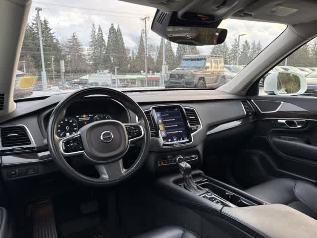 2018 Volvo XC90 T5 Momentum 11