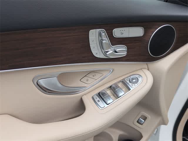 Thumbnail: 2021 Mercedes-Benz GLC - 17