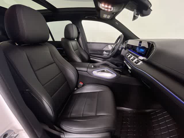 Thumbnail: 2024 Mercedes-Benz GLE - 29