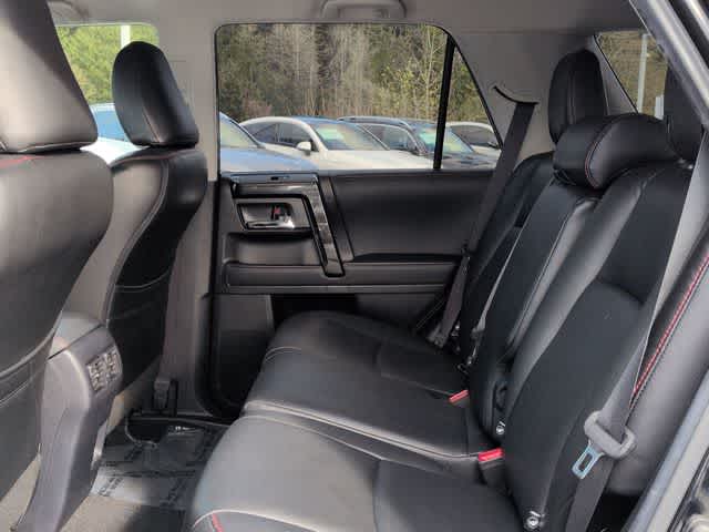 Thumbnail: 2020 Toyota 4Runner - 20