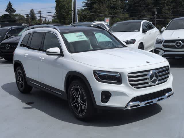 Thumbnail: 2026 Mercedes-Benz GLB - 2
