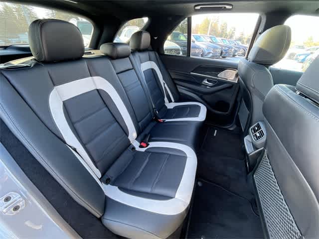Thumbnail: 2024 Mercedes-Benz GL-Class - 22