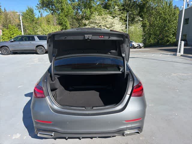 Thumbnail: 2022 Mercedes-Benz C-Class - 9