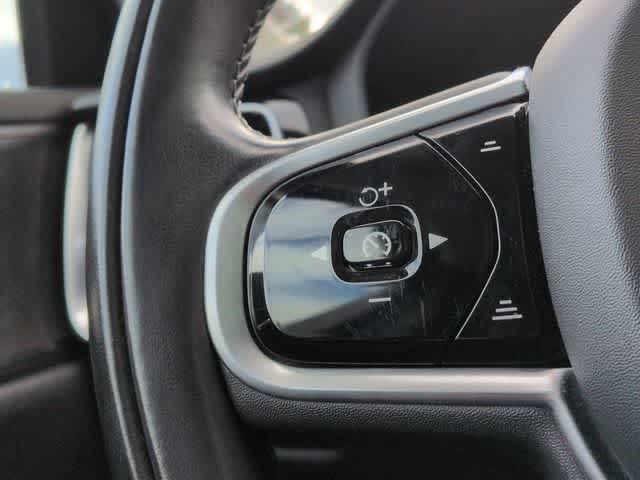 Thumbnail: 2020 Volvo S60 - 24
