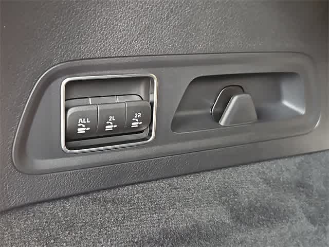 Thumbnail: 2026 Mercedes-Benz GLS - 41