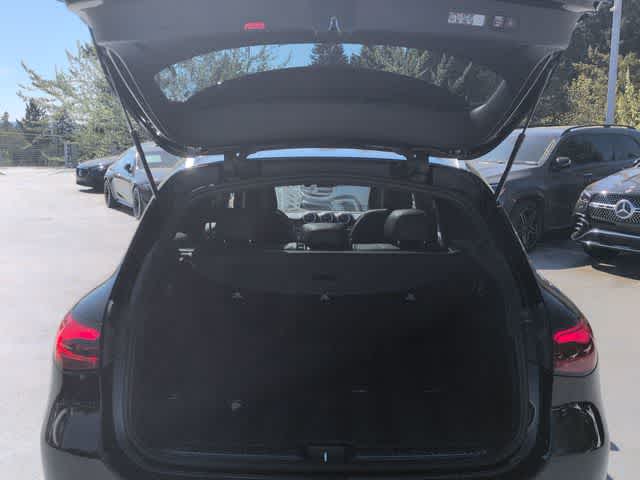 Thumbnail: 2026 Mercedes-Benz GLC - 35