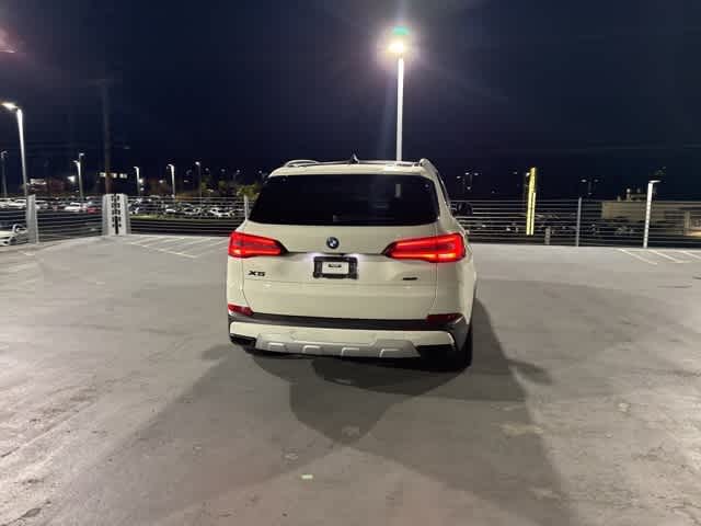 Thumbnail: 2023 BMW X5 - 6