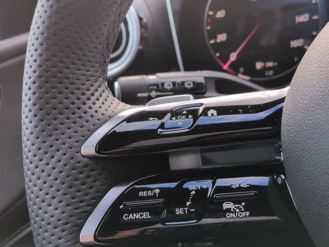 Thumbnail: 2026 Mercedes-Benz GLC - 23