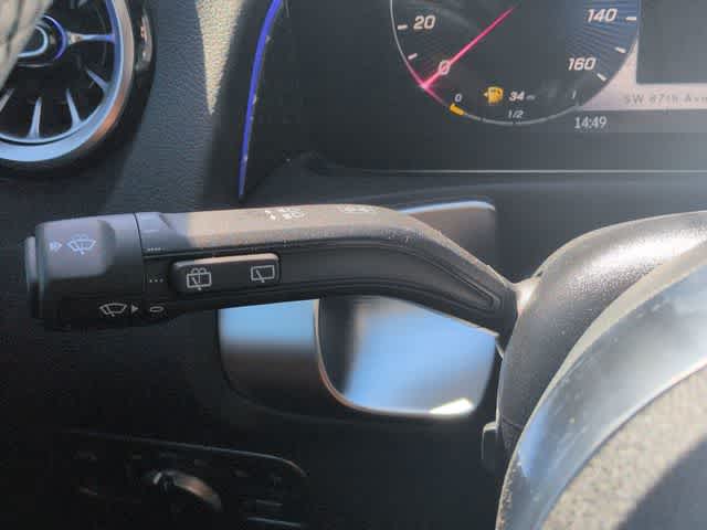 Thumbnail: 2026 Mercedes-Benz GLB - 26