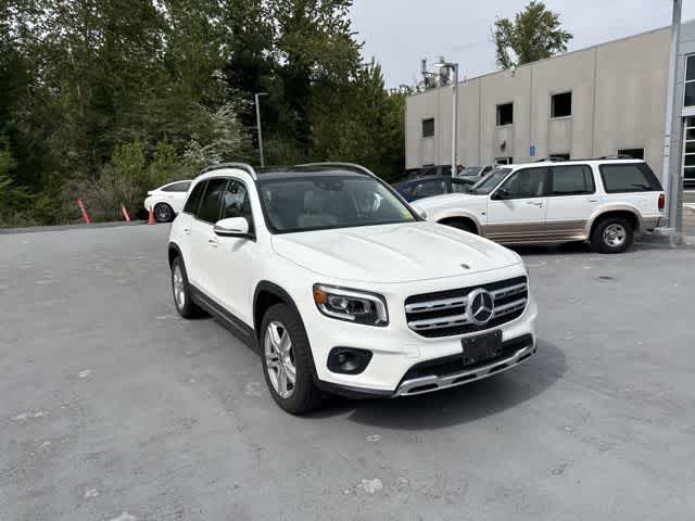 Thumbnail: 2022 Mercedes-Benz GLB - 3