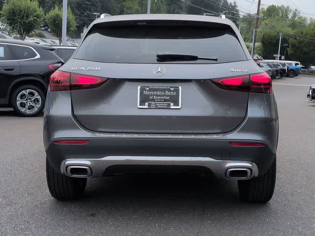 Thumbnail: 2026 Mercedes-Benz GLA - 42