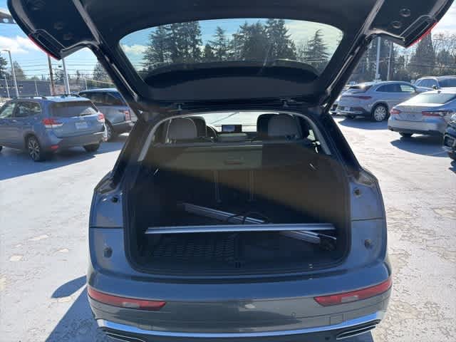 Thumbnail: 2023 Audi Q5 - 9