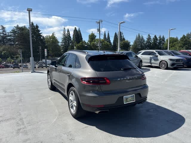 2018 Porsche Macan  7