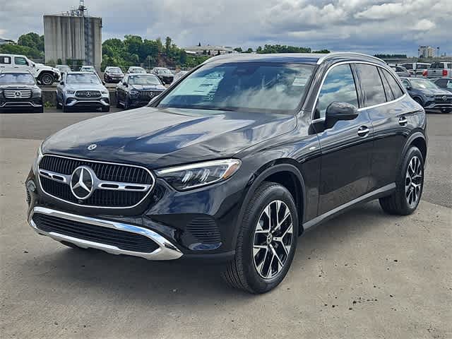 Thumbnail: 2025 Mercedes-Benz GLC - 4