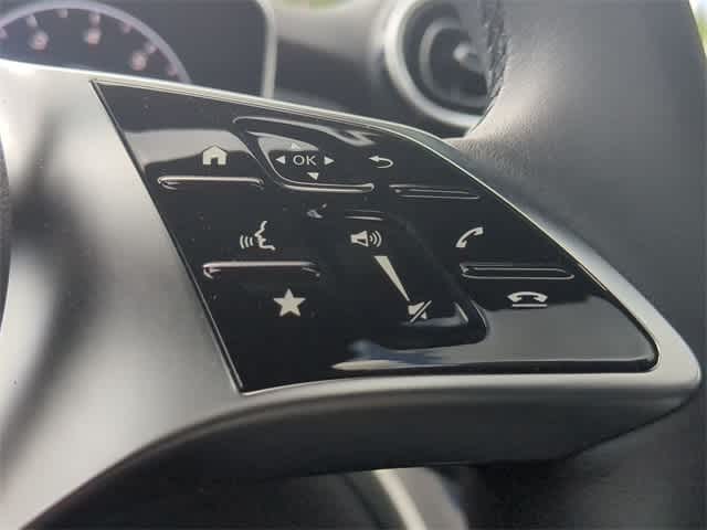 Thumbnail: 2025 Mercedes-Benz GLC - 26