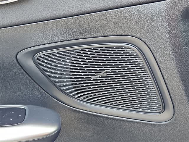 Thumbnail: 2025 Mercedes-Benz C-Class - 33